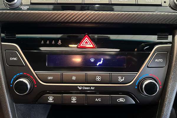2017 Hyundai Elantra SR Turbo AD