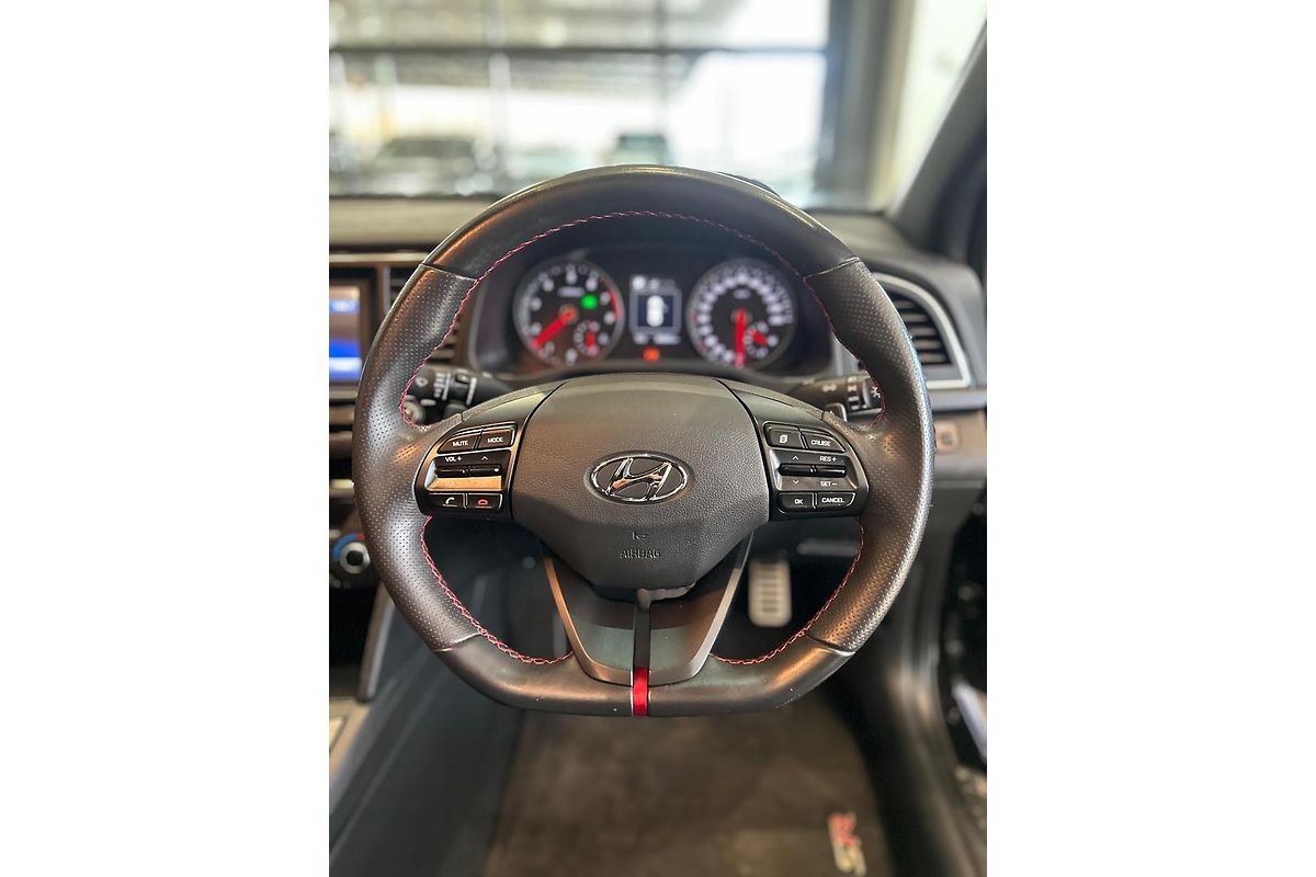 2017 Hyundai Elantra SR Turbo AD