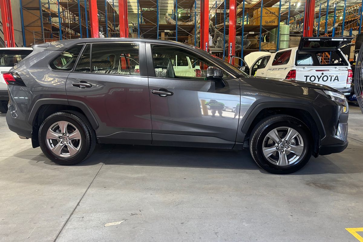 2024 Toyota RAV4 GX AXAH52R
