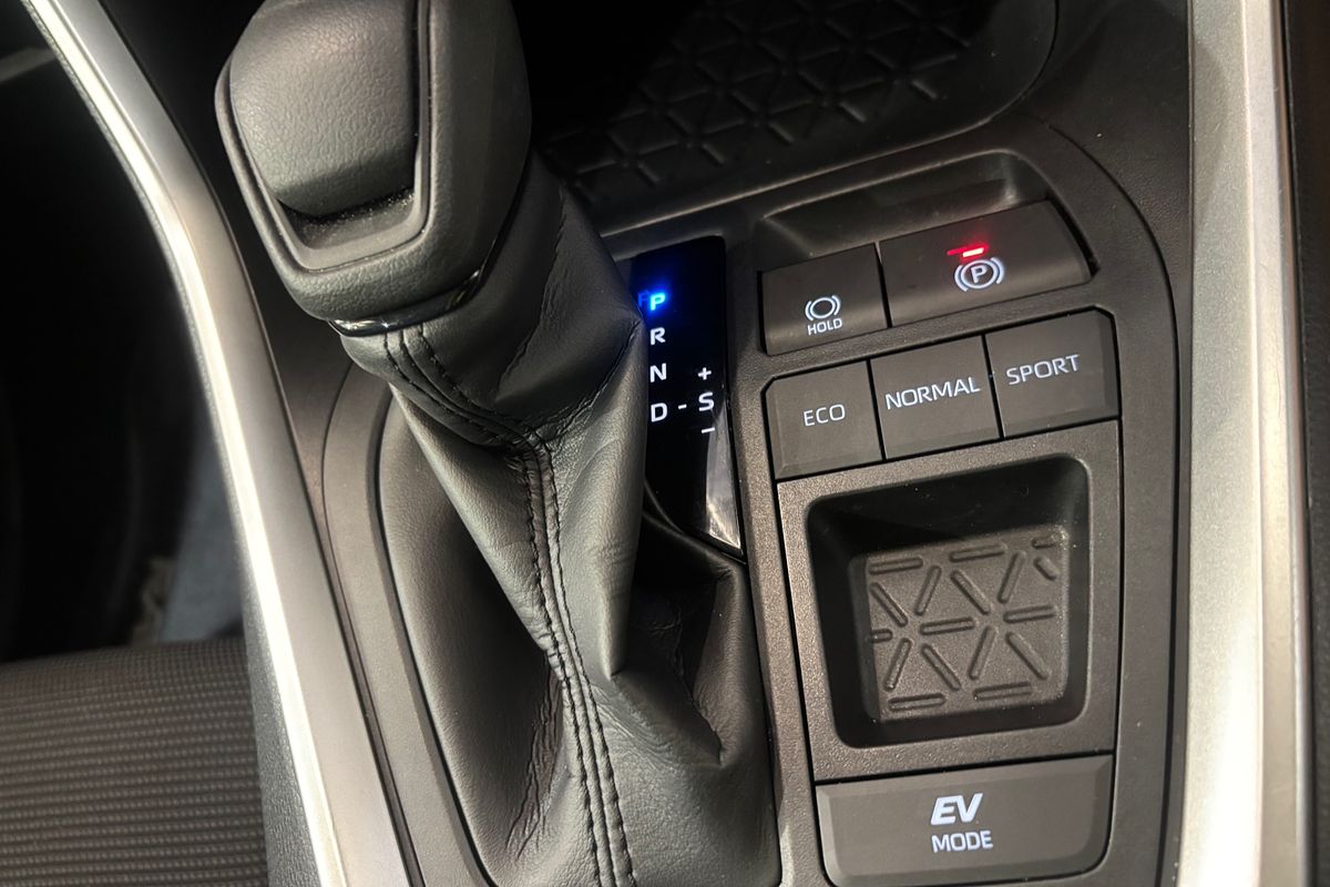 2024 Toyota RAV4 GX AXAH52R