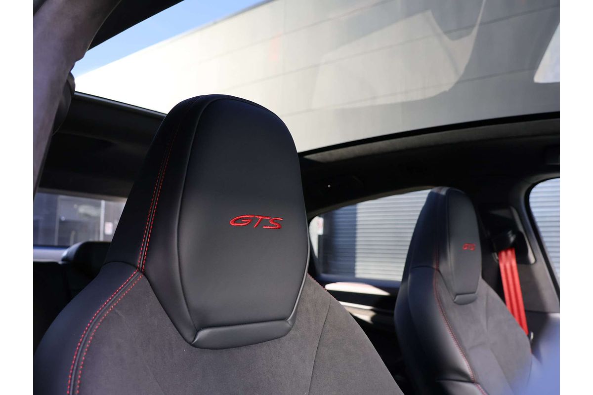 2024 Porsche Cayenne GTS 9YB II