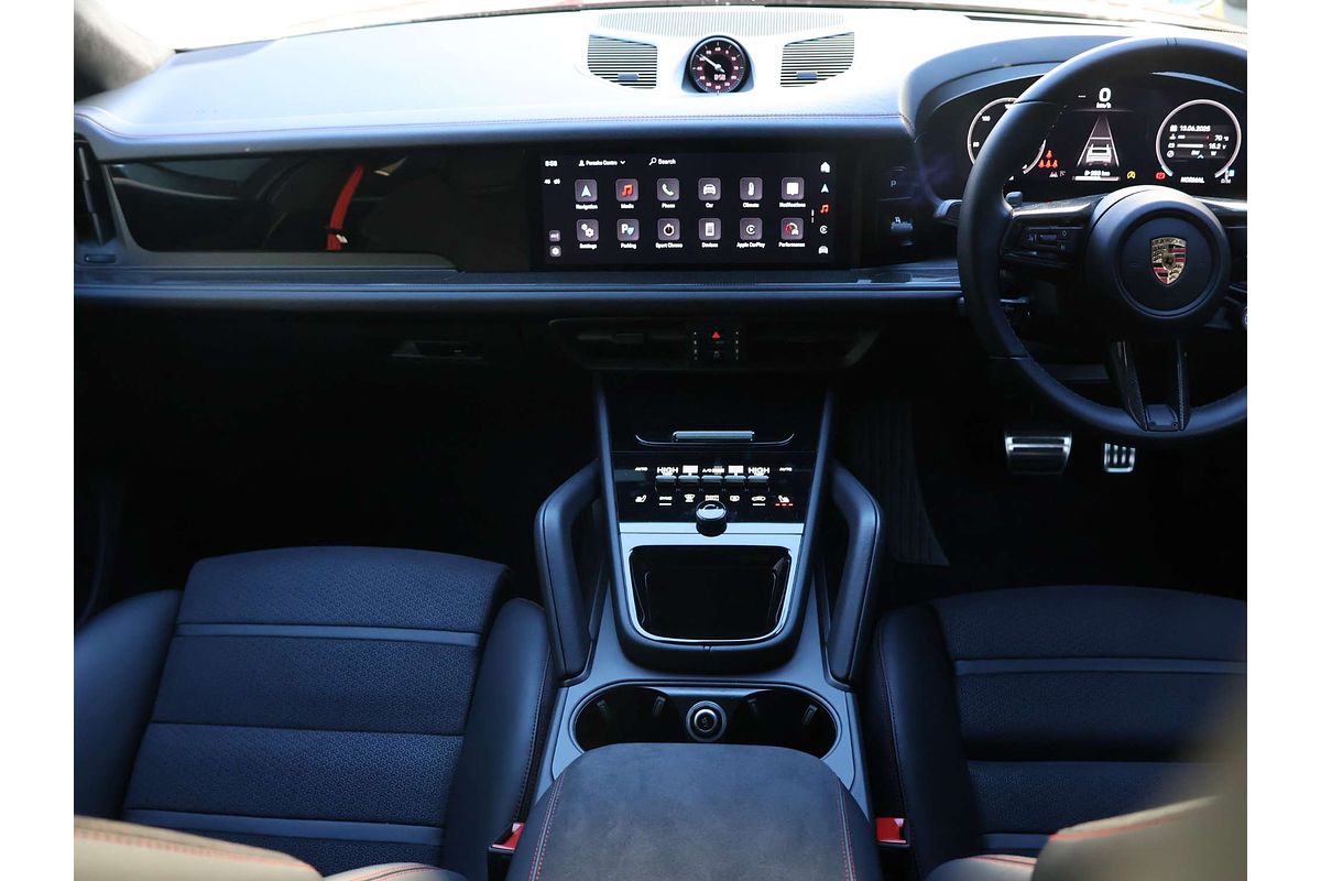 2024 Porsche Cayenne GTS 9YB II