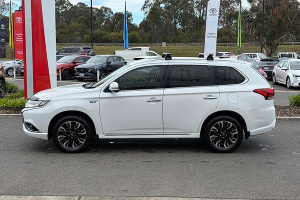2017 Mitsubishi Outlander PHEV LS ZK