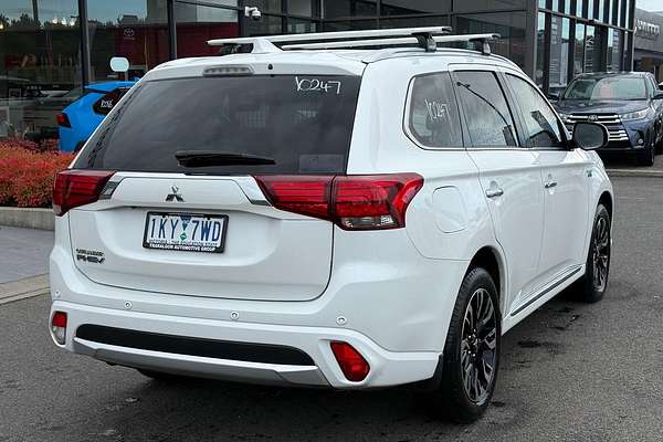 2017 Mitsubishi Outlander PHEV LS ZK