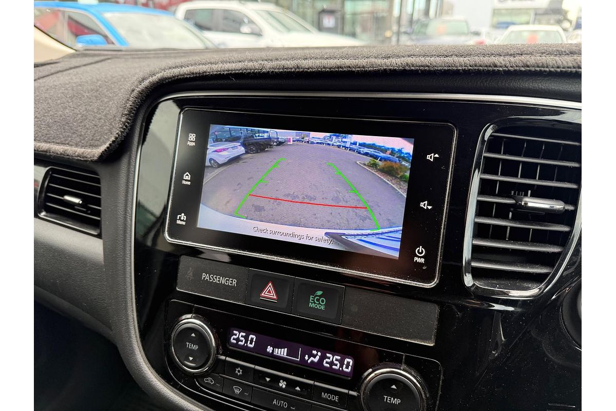 2017 Mitsubishi Outlander PHEV LS ZK