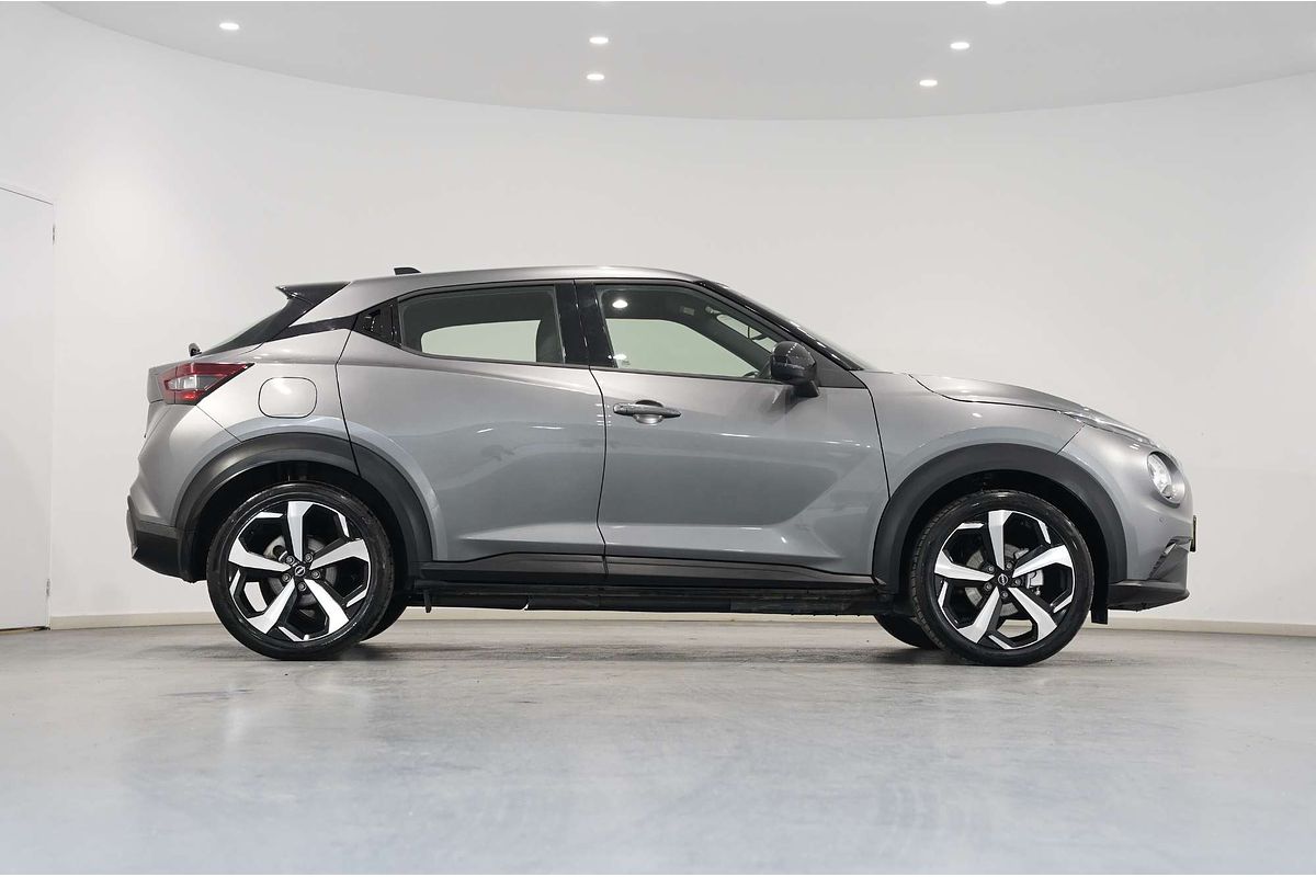 2023 Nissan JUKE ST-L F16