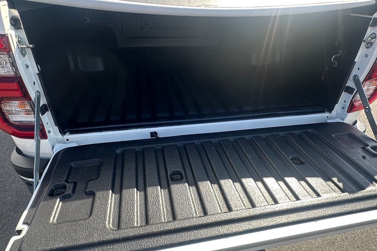 2022 Toyota Hilux SR5 GUN126R 4X4