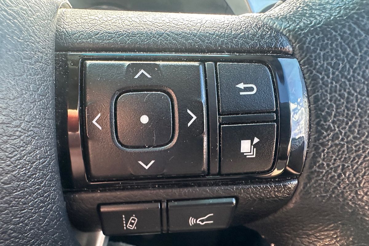 2022 Toyota Hilux SR5 GUN126R 4X4