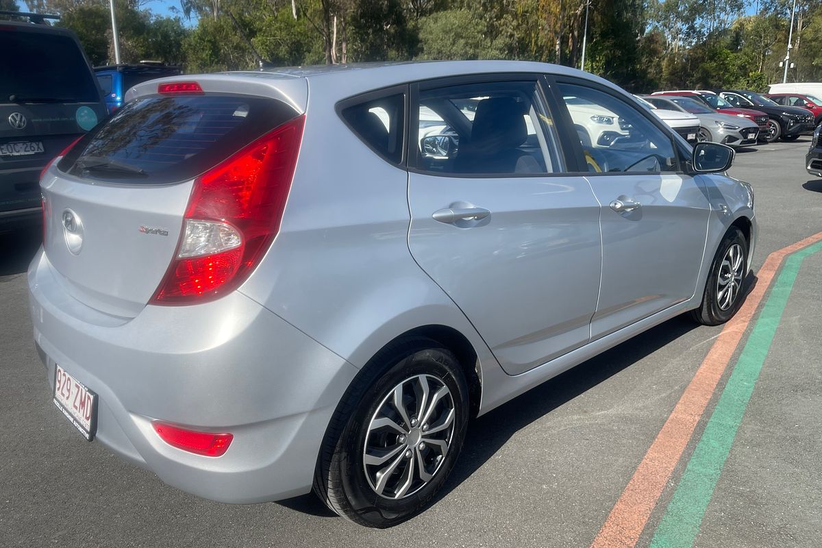 2016 Hyundai Accent Active RB4