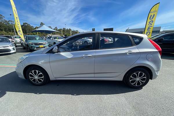 2016 Hyundai Accent Active RB4