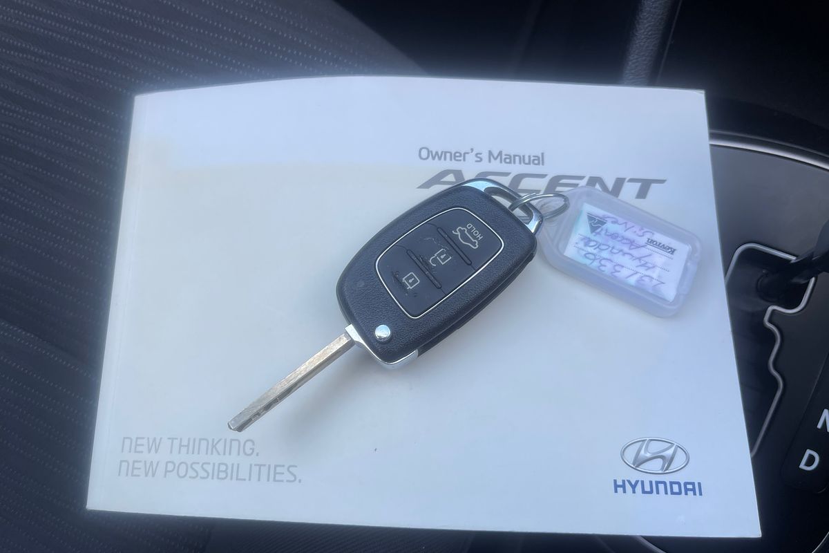 2016 Hyundai Accent Active RB4