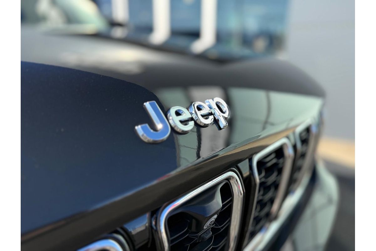 2023 Jeep Grand Cherokee Limited WL