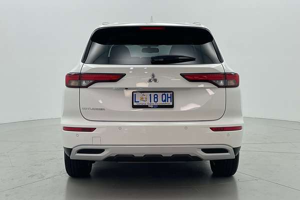 2023 Mitsubishi Outlander LS ZM