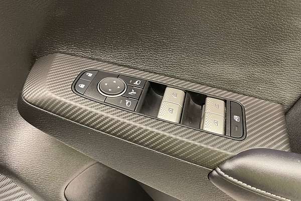 2023 Mitsubishi Outlander LS ZM