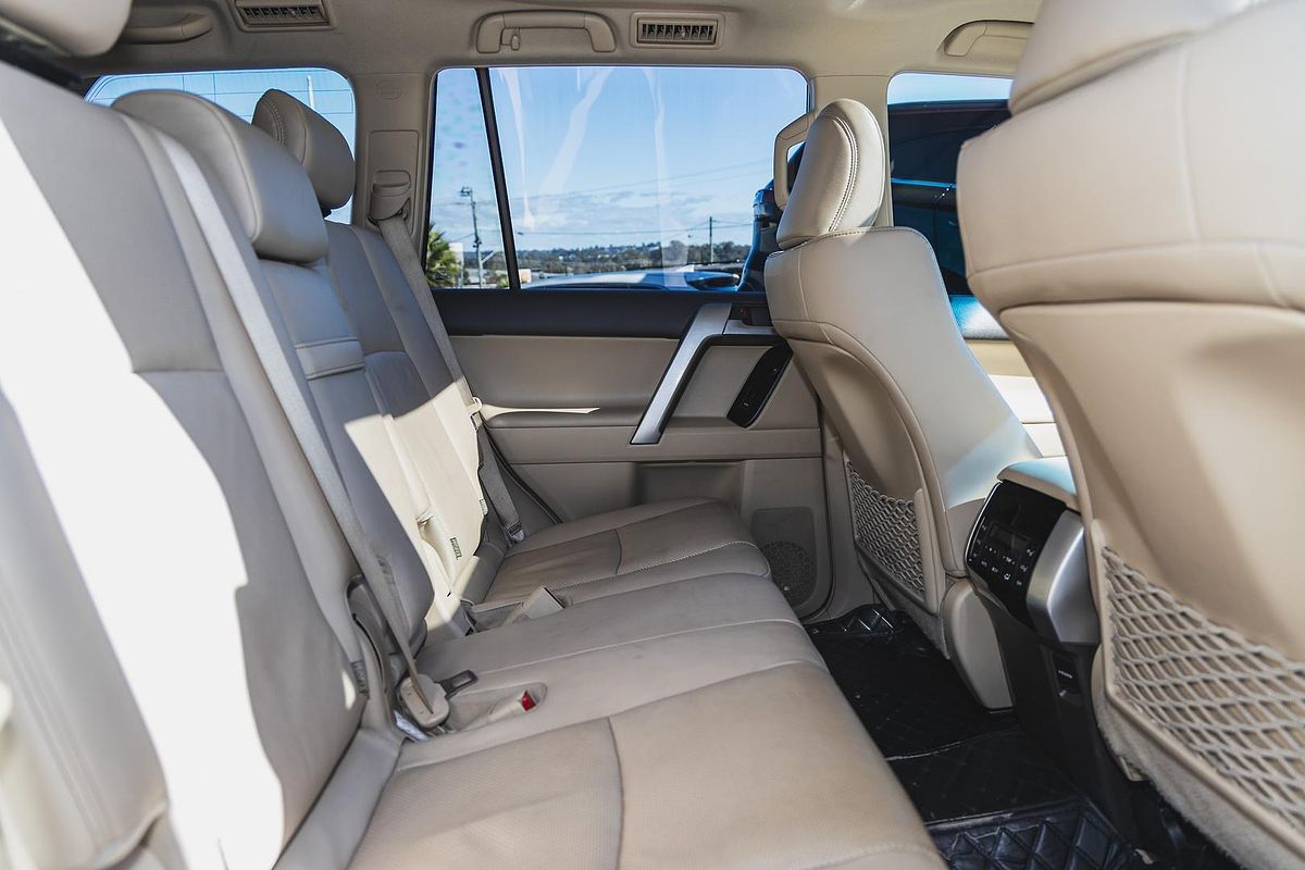 2022 Toyota Landcruiser Prado Kakadu GDJ150R