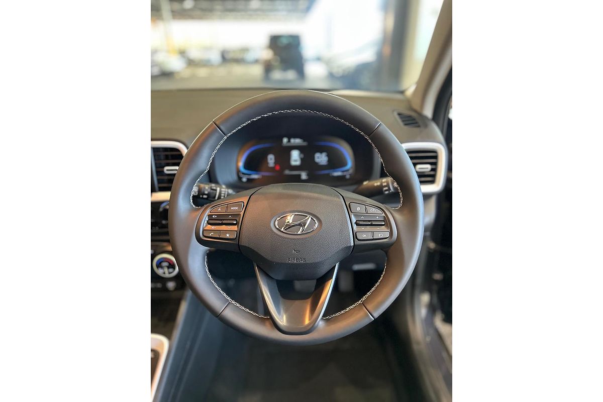 2024 Hyundai Venue Elite QX.V5