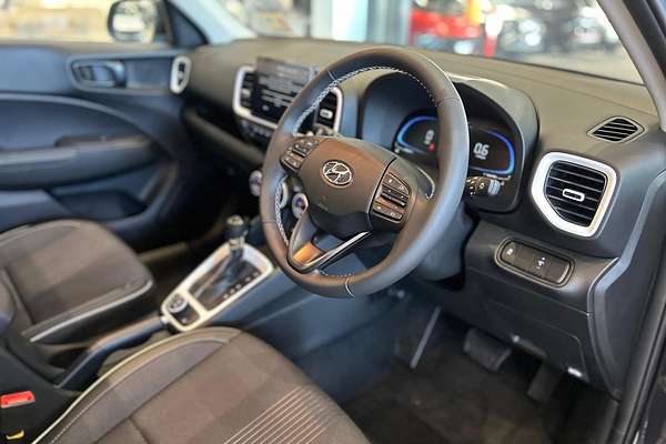 2024 Hyundai Venue Elite QX.V5