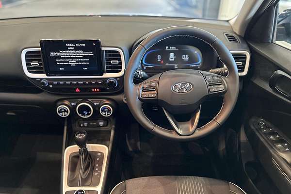 2024 Hyundai Venue Elite QX.V5