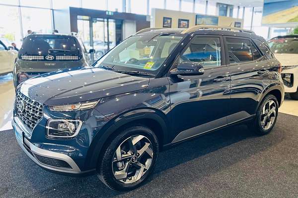 2024 Hyundai Venue Elite QX.V5