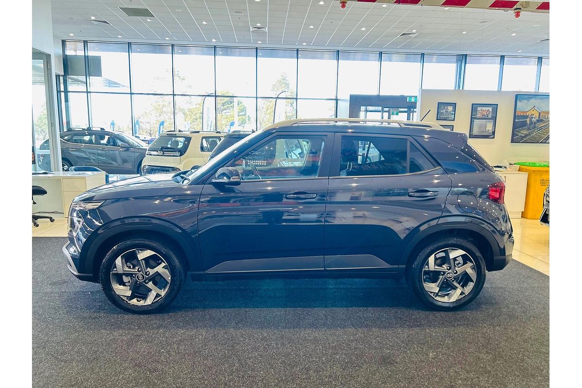 2024 Hyundai Venue Elite QX.V5