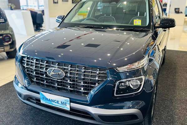 2024 Hyundai Venue Elite QX.V5