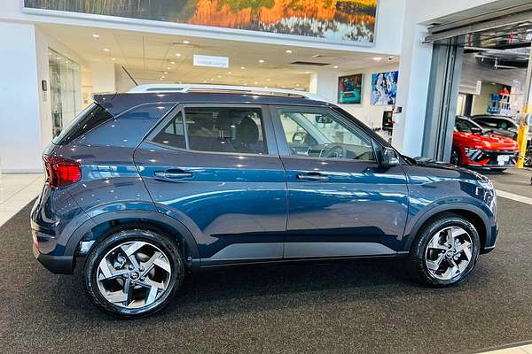 2024 Hyundai Venue Elite QX.V5