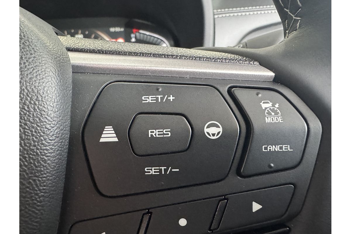 2025 Isuzu MU-X LS-U