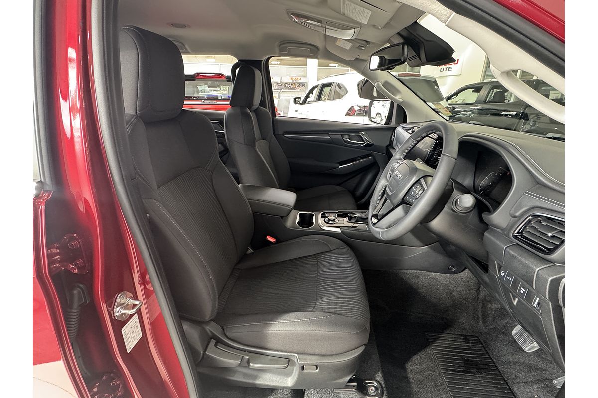 2025 Isuzu MU-X LS-U