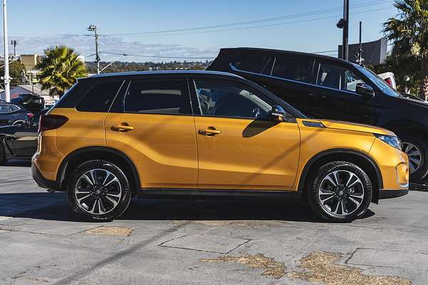 2024 Suzuki Vitara Turbo Shadow LY Series II