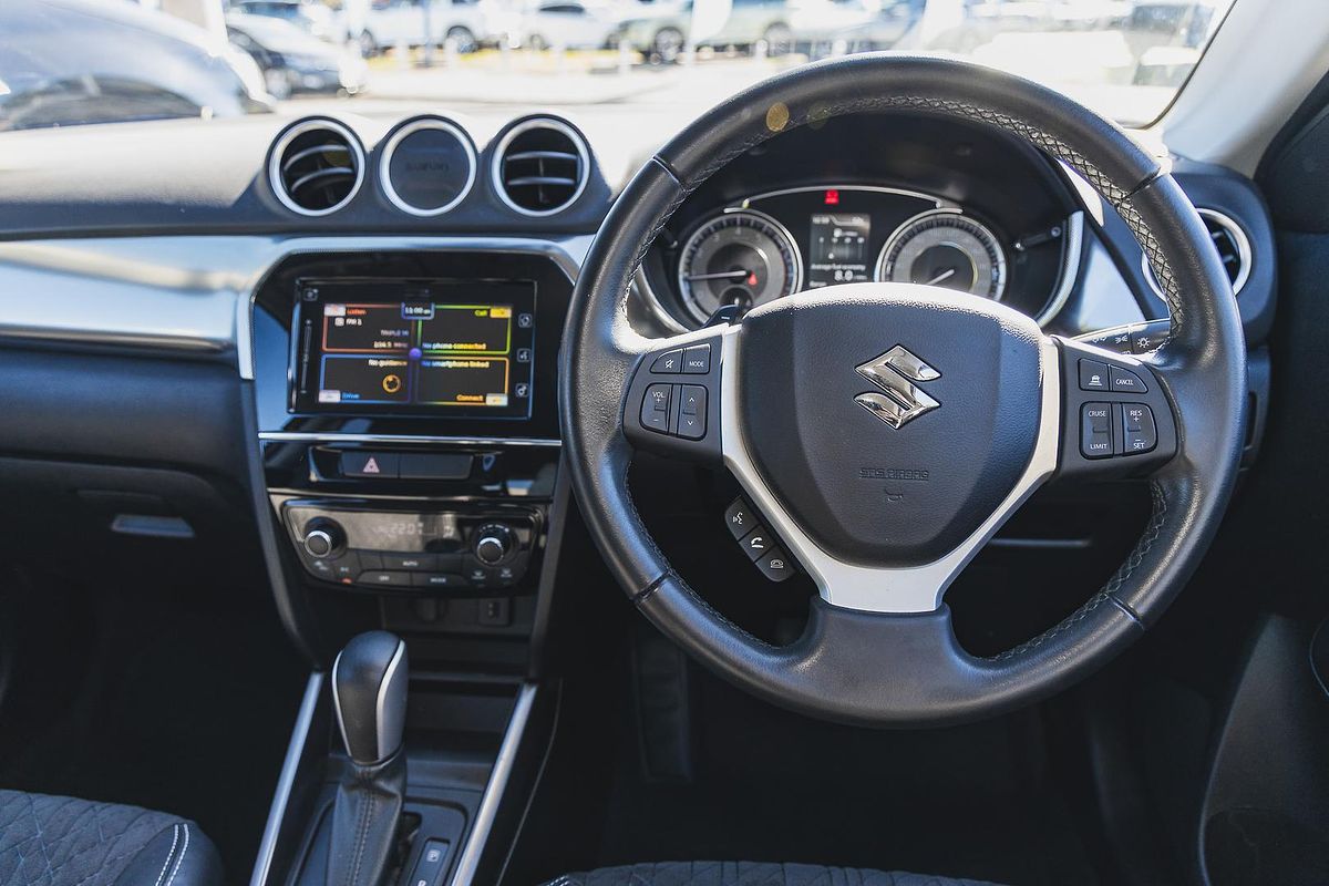 2024 Suzuki Vitara Turbo Shadow LY Series II