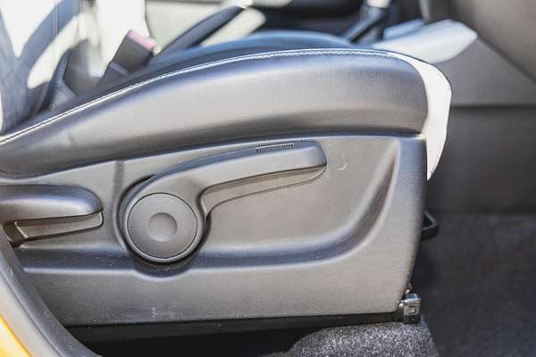 2024 Suzuki Vitara Turbo Shadow LY Series II