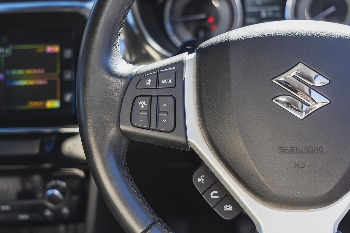 2024 Suzuki Vitara Turbo Shadow LY Series II