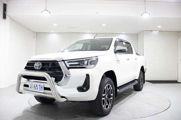 2021 Toyota Hilux SR5 GUN126R 4X4