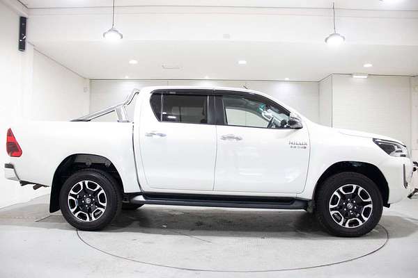 2021 Toyota Hilux SR5 GUN126R 4X4