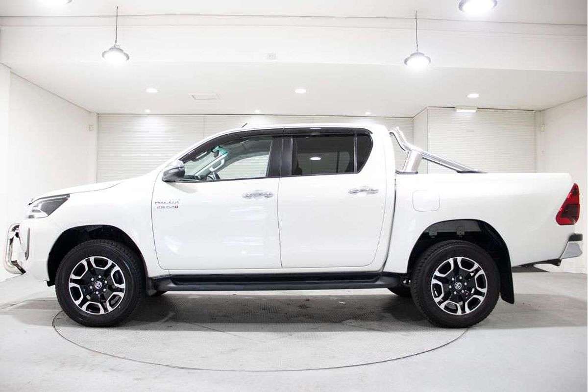 2021 Toyota Hilux SR5 GUN126R 4X4