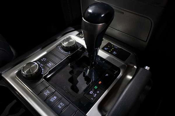 2019 Toyota Landcruiser Sahara VDJ200R