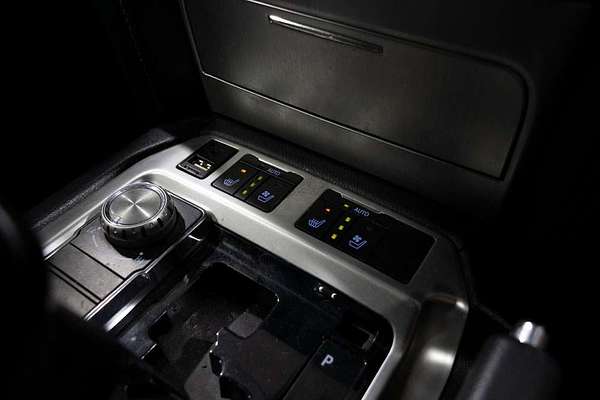 2019 Toyota Landcruiser Sahara VDJ200R