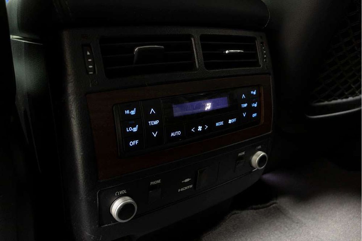 2019 Toyota Landcruiser Sahara VDJ200R