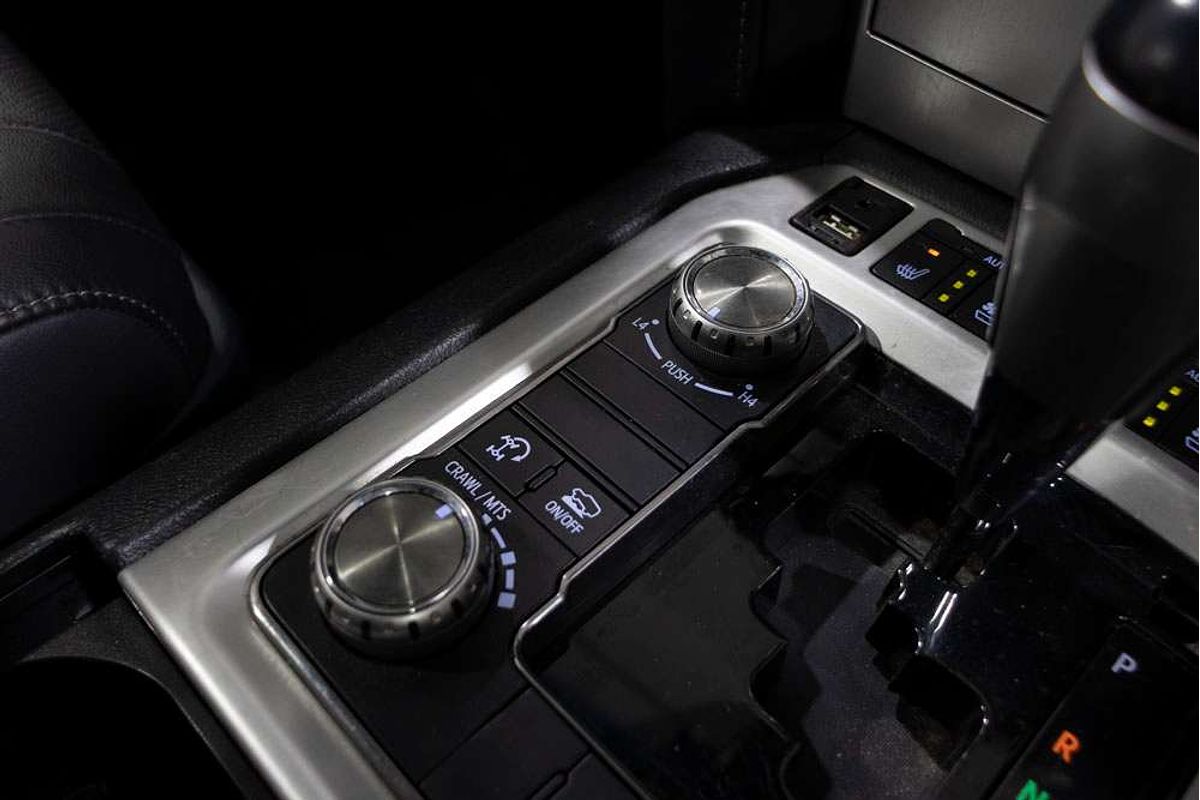 2019 Toyota Landcruiser Sahara VDJ200R