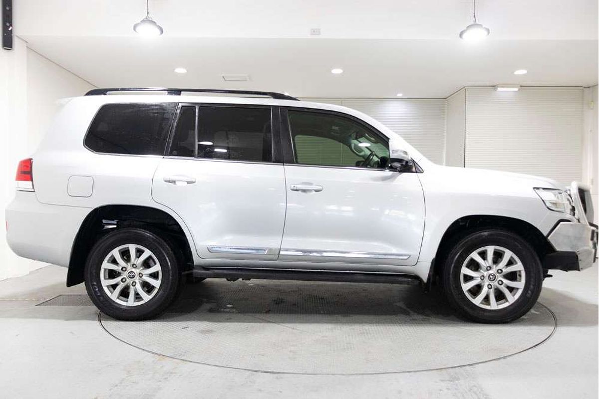 2019 Toyota Landcruiser Sahara VDJ200R