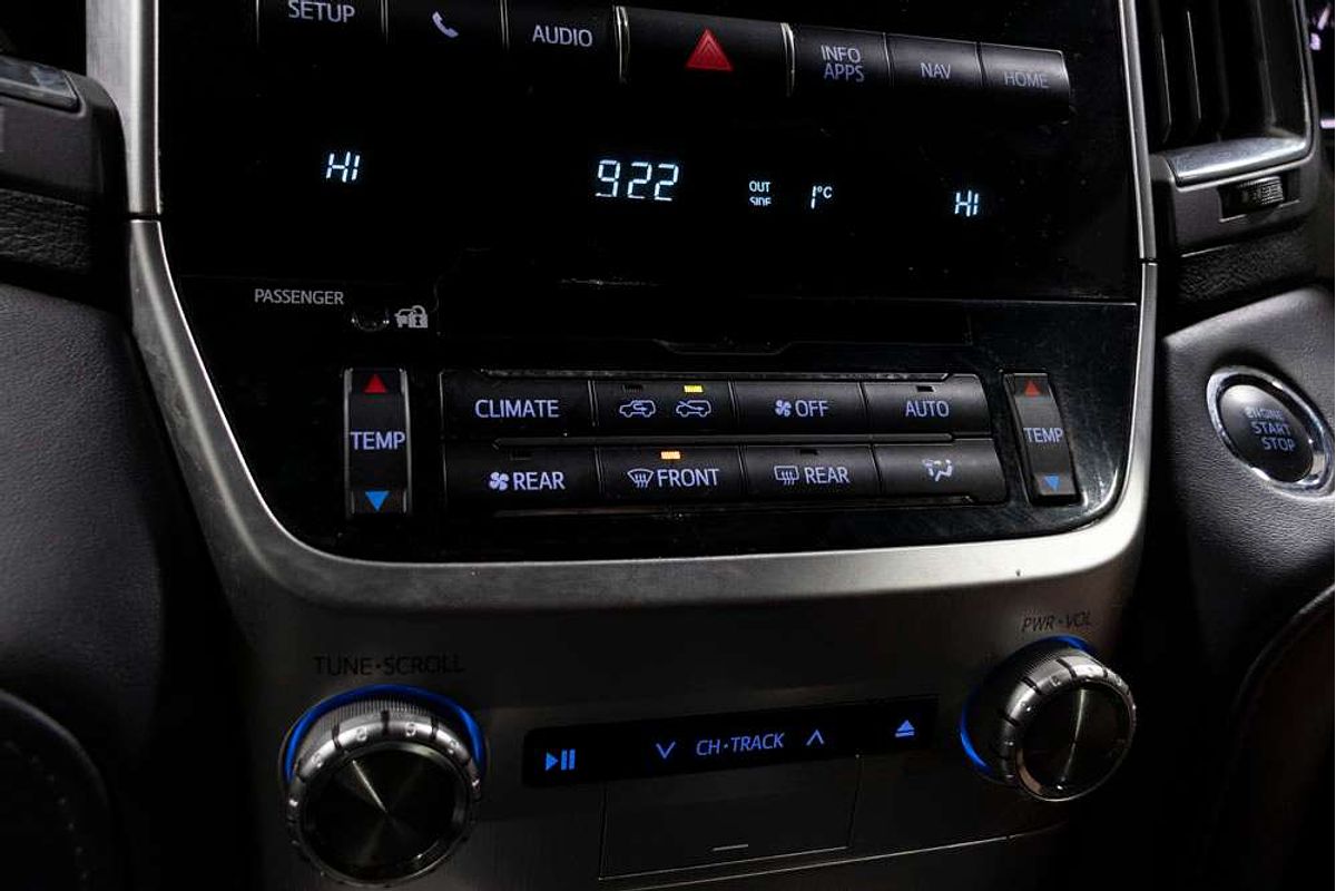 2019 Toyota Landcruiser Sahara VDJ200R