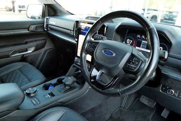 2024 Ford Everest Platinum 3.0L