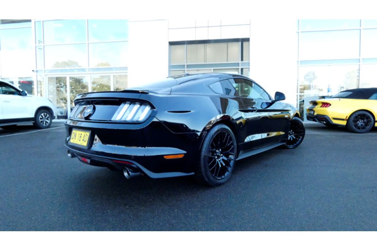 2017 Ford Mustang