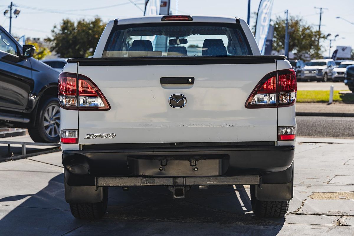2015 Mazda BT-50 XT Hi-Rider UP Rear Wheel Drive