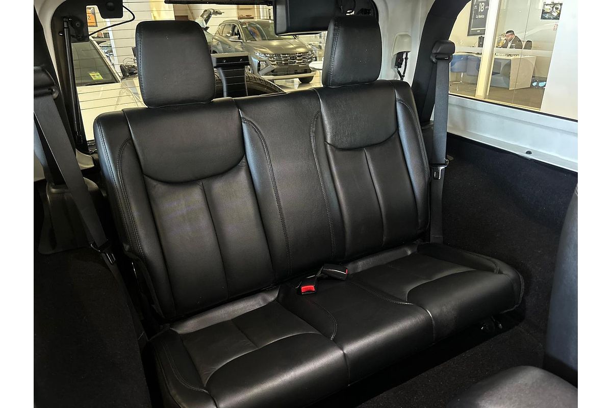 2016 Jeep Wrangler Overland JK