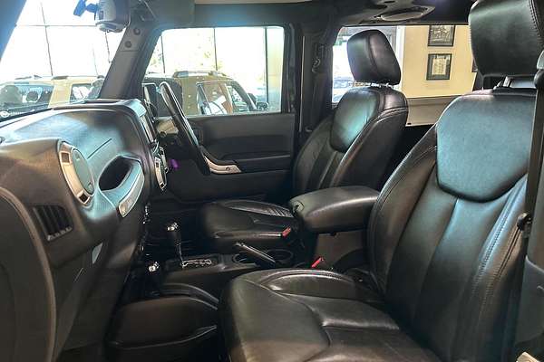 2016 Jeep Wrangler Overland JK