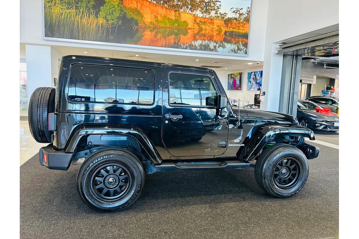 2016 Jeep Wrangler Overland JK