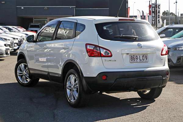 2013 Nissan Dualis ST J10 Series 4