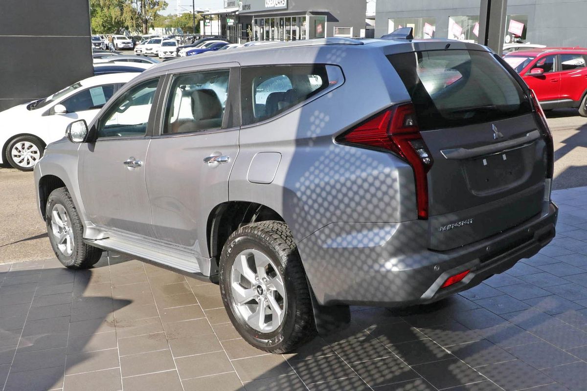 2024 Mitsubishi Pajero Sport GLX QG