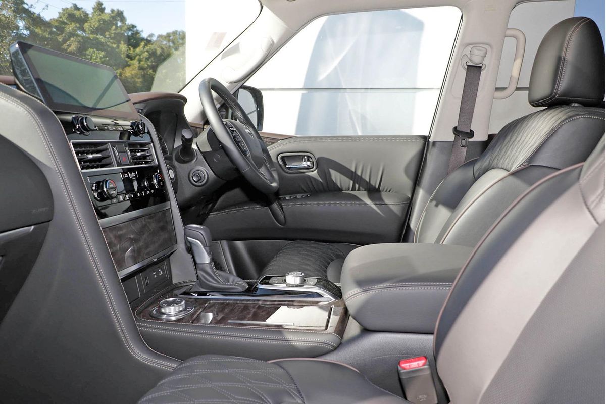 2025 Nissan Patrol Ti-L Y62